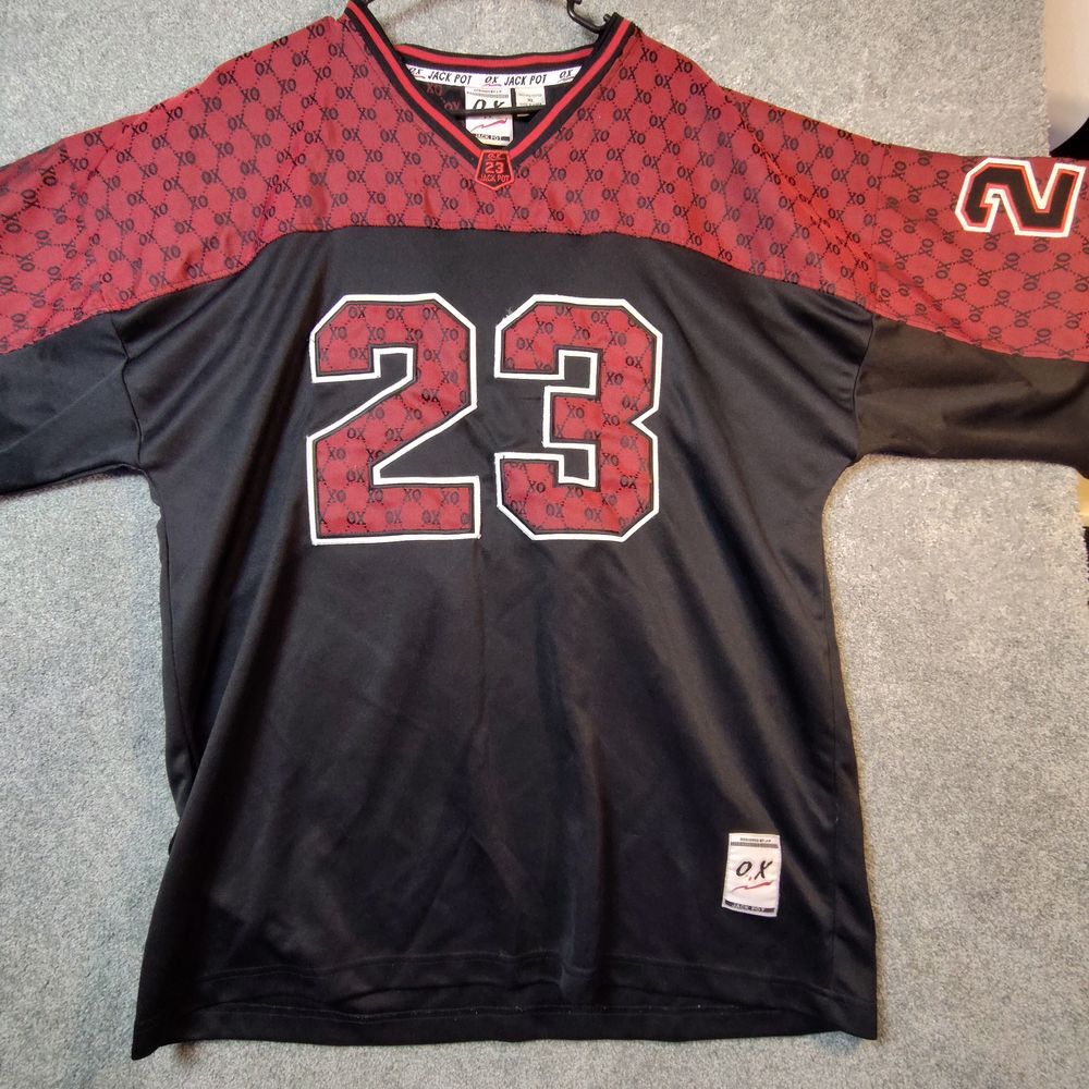 Jack Pot New York 32 Jersey Black Red Pattern Sports Top XL